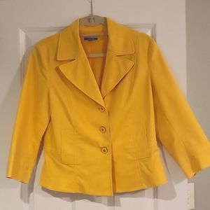 Sunny yellow loose fitting jacket